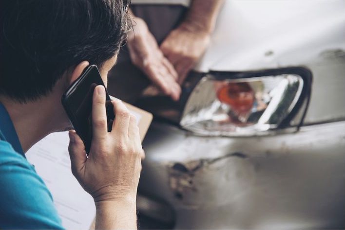 Comment réparer une carrosserie enfoncée ? - Zecarrossery