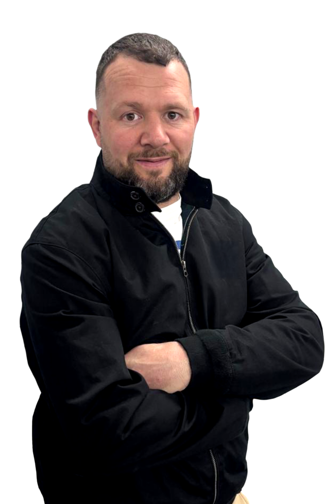 Jérémy, gérant du Garage carrosserie à Tonnerre