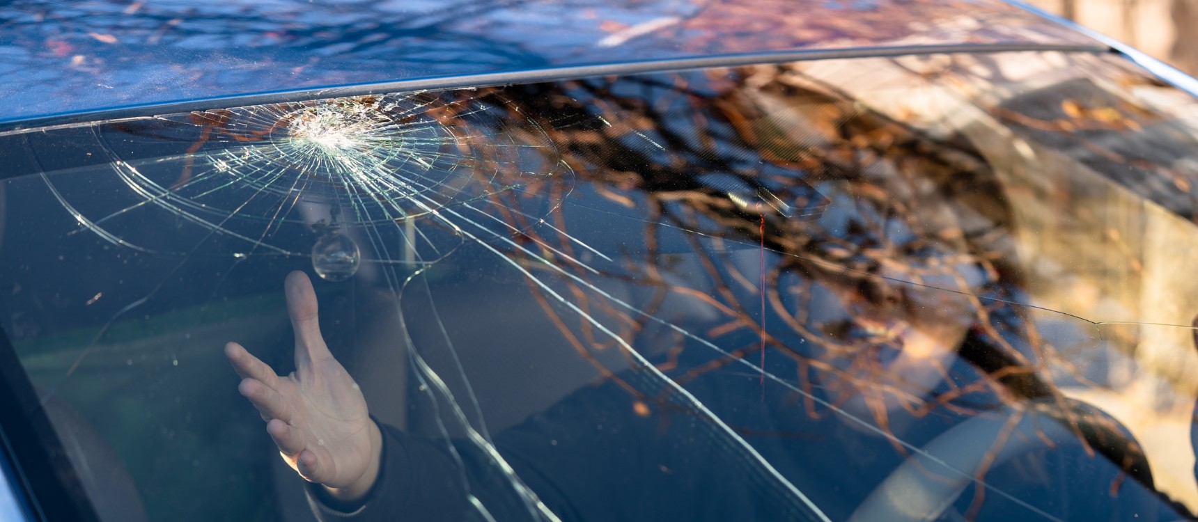 Photo d'une fissure pare-brise