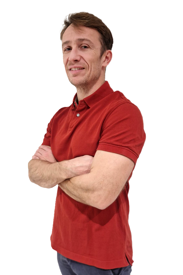 Andy, gérant du garage carrosserie à Tinqueux