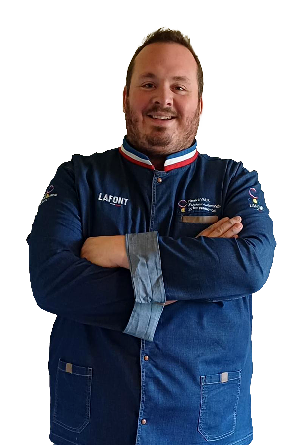 Pierrick, gérant du garage carrosserie à Laguenne-sur-Avalouze